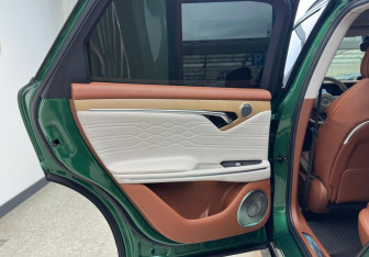 Подержанный автомобиль Voyah Free 2023 года (21 фото)