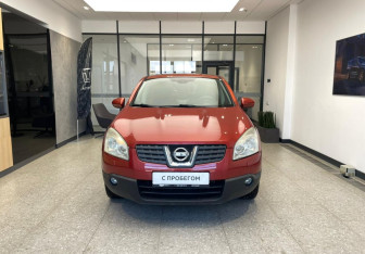 Подержанный автомобиль Nissan Qashqai 2007 года (3 фото)