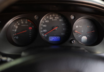 Подержанный автомобиль Honda Accord Sedan 2001 года (12 фото)