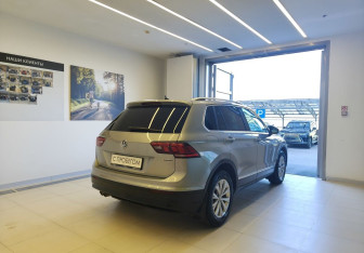 Подержанный автомобиль Volkswagen Tiguan 2018 года (4 фото)