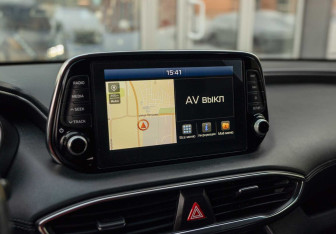 Подержанный автомобиль Hyundai Santa Fe 2018 года (14 фото)