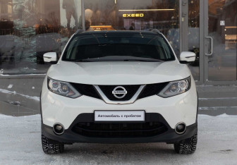 Подержанный автомобиль Nissan Qashqai 2018 года (2 фото)