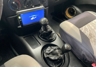 Подержанный автомобиль Chevrolet Niva 2007 года (11 фото)