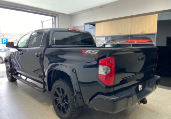 Подержанный автомобиль Toyota Tundra 2019 года (8 фото)