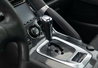 Подержанный автомобиль Peugeot 3008 2012 года (15 фото)