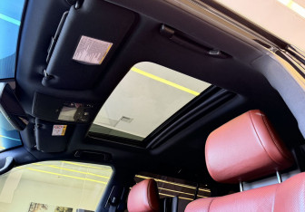 Подержанный автомобиль Lexus LX 2021 года (19 фото)