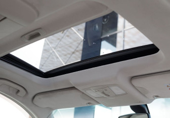 Подержанный автомобиль Infiniti FX 2008 года (22 фото)