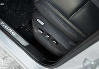 Подержанный автомобиль Chery Tiggo 7 Pro Max 2023 года (17 фото)