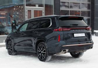 Подержанный автомобиль Exeed VX 2023 года (7 фото)