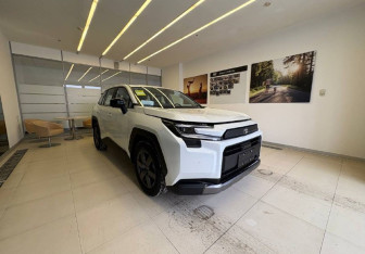 Новый Toyota RAV4 2025 (3 фото)