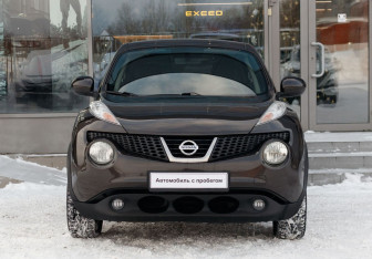 Подержанный автомобиль Nissan Juke 2012 года (2 фото)