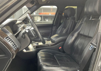Подержанный автомобиль Land Rover Range Rover 2015 года (12 фото)