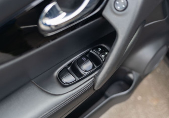 Подержанный автомобиль Nissan Qashqai 2018 года (18 фото)