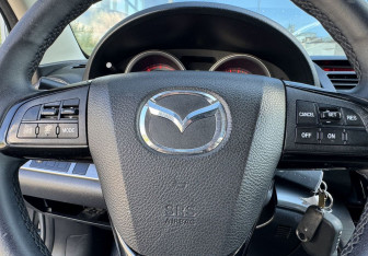 Подержанный автомобиль Mazda 6 Sedan 2010 года (13 фото)