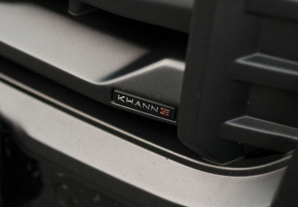 Подержанный автомобиль Exeed VX 2023 года (10 фото)