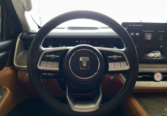 Подержанный автомобиль Tank 500 2023 года (11 фото)