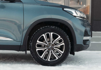 Подержанный автомобиль Chery Tiggo 8 2020 года (9 фото)