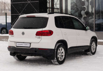 Подержанный автомобиль Volkswagen Tiguan 2012 года (5 фото)