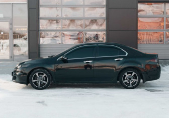 Подержанный автомобиль Honda Accord Sedan 2008 года (8 фото)