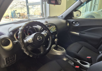 Подержанный автомобиль Nissan Juke 2012 года (7 фото)