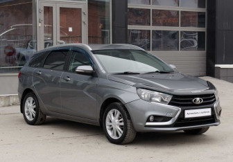 Подержанный автомобиль LADA (ВАЗ) Vesta Wagon 2019 года (3 фото)