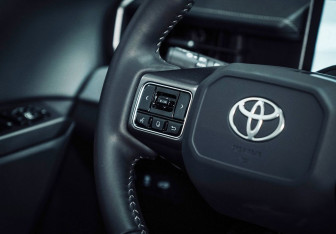 Новый Toyota RAV4 2025 (25 фото)