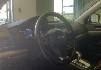 Подержанный автомобиль Subaru Outback Wagon 2014 года (7 фото)