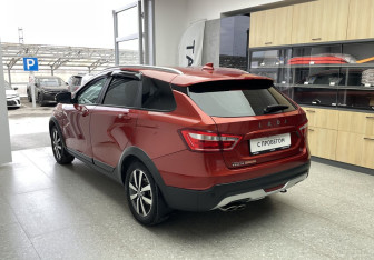 Подержанный автомобиль LADA (ВАЗ) Vesta Wagon 2019 года (6 фото)