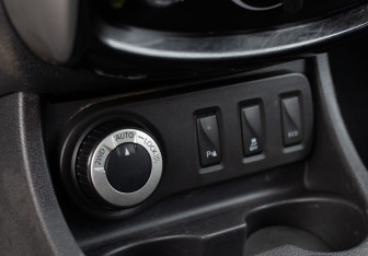 Подержанный автомобиль Nissan Terrano 2019 года (14 фото)