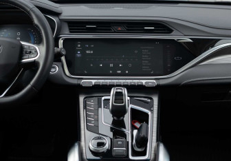 Подержанный автомобиль Geely Atlas Pro 2023 года (14 фото)