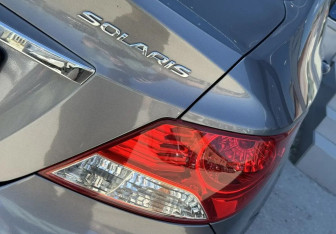 Подержанный автомобиль Hyundai Solaris Sedan 2011 года (9 фото)
