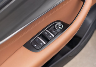 Подержанный автомобиль Chery Tiggo 8 Pro Max 2022 года (18 фото)