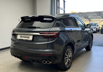 Подержанный автомобиль Geely Coolray 2021 года (4 фото)
