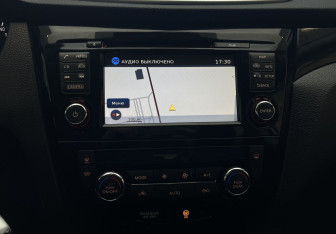 Подержанный автомобиль Nissan Qashqai 2016 года (13 фото)