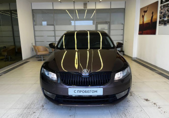 Подержанный автомобиль Skoda Octavia Wagon 2013 года (3 фото)