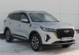 Подержанный автомобиль Chery Tiggo 7 Pro Max 2023 года (3 фото)