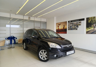 Подержанный автомобиль Honda CR-V 2007 года (3 фото)