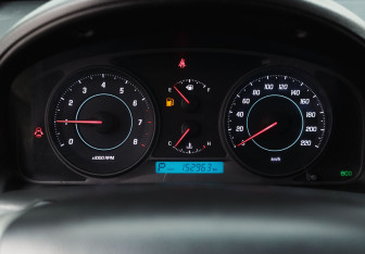 Подержанный автомобиль Chevrolet Captiva 2013 года (13 фото)