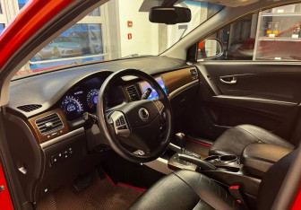 Подержанный автомобиль SsangYong Actyon 2012 года (11 фото)