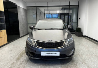Подержанный автомобиль Kia Rio Sedan 2012 года (3 фото)