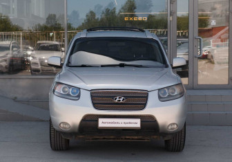 Подержанный автомобиль Hyundai Santa Fe 2007 года (2 фото)