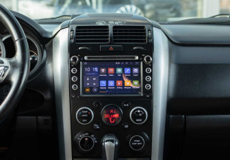 Подержанный автомобиль Suzuki Grand Vitara 2008 года (14 фото)