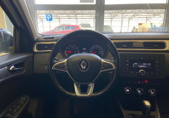 Подержанный автомобиль Renault Arkana 2021 года (14 фото)