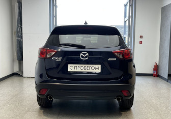 Подержанный автомобиль Mazda CX-5 2015 года (5 фото)