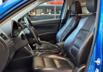 Подержанный автомобиль Mazda CX-5 2012 года (9 фото)