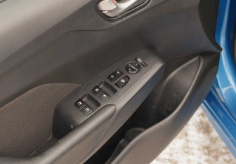 Подержанный автомобиль Hyundai Solaris Sedan 2018 года (16 фото)