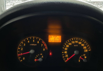 Подержанный автомобиль Kia Rio Hatchback 2007 года (13 фото)