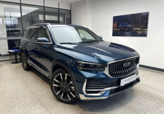 Подержанный автомобиль Geely Monjaro 2023 года (4 фото)