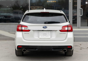 Подержанный автомобиль Subaru Levorg 2014 года (6 фото)
