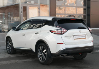 Подержанный автомобиль Nissan Murano Suv 2020 года (7 фото)